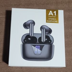 A1 Stereo Earphones in Black